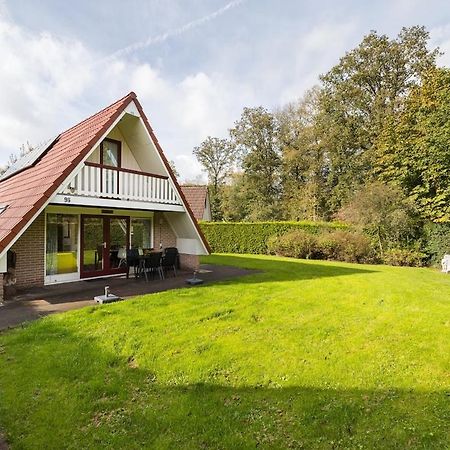 Kleine Zanglijster I Prachtig Huisje Nabij Bosrand Zwiggelte Bagian luar foto